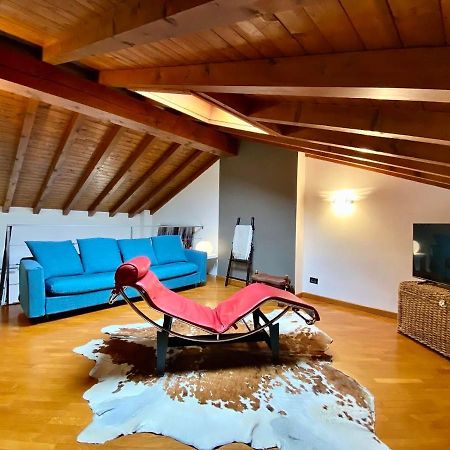 Apartamento Piccolo Rifugio Con Parcheggio Privato Gratuito Bérgamo Exterior foto